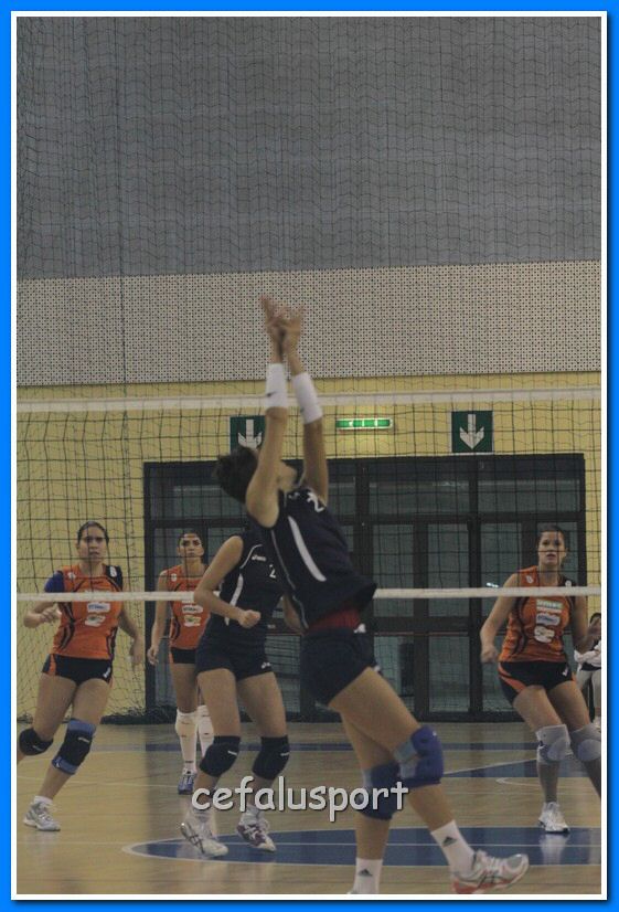 121110 sport2 514_tn.jpg